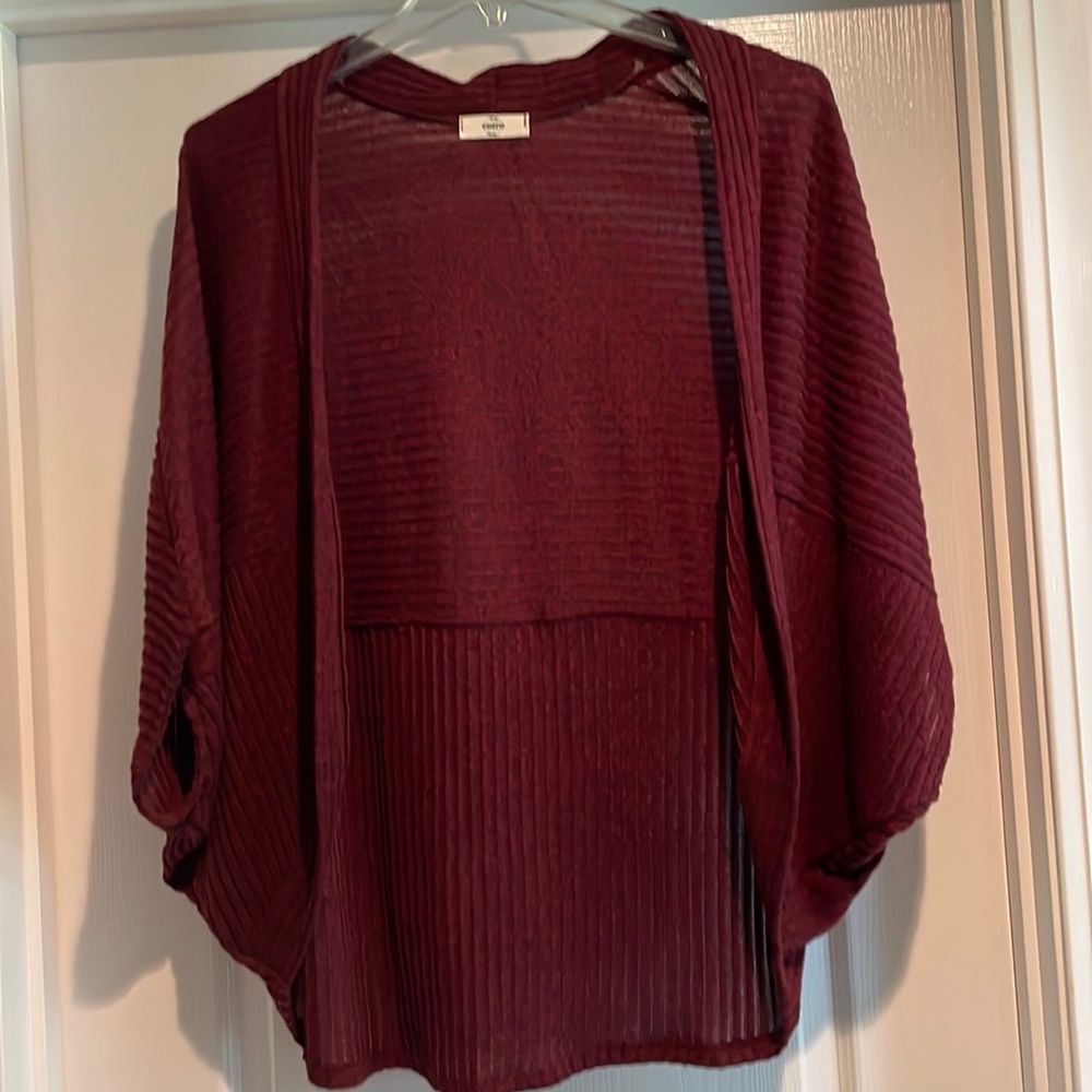 Entro Shrug